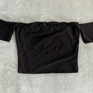 New black crop top off shoulder size small